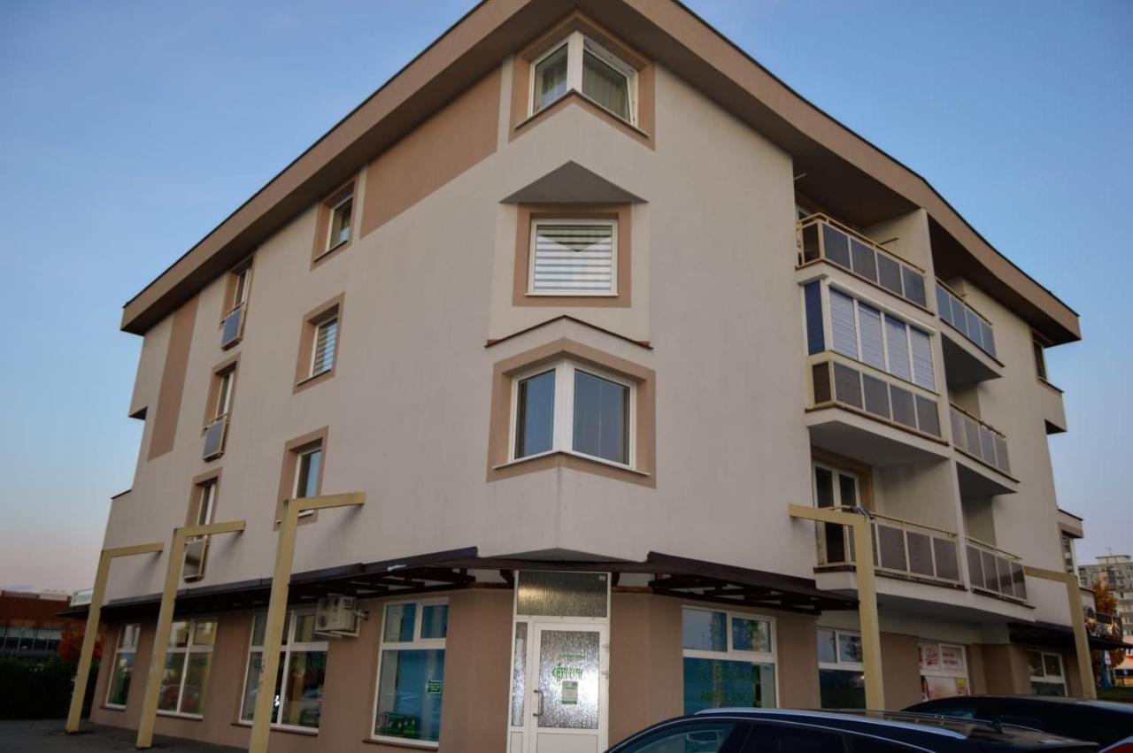Apartman Mb Poprad Zewnętrze zdjęcie
